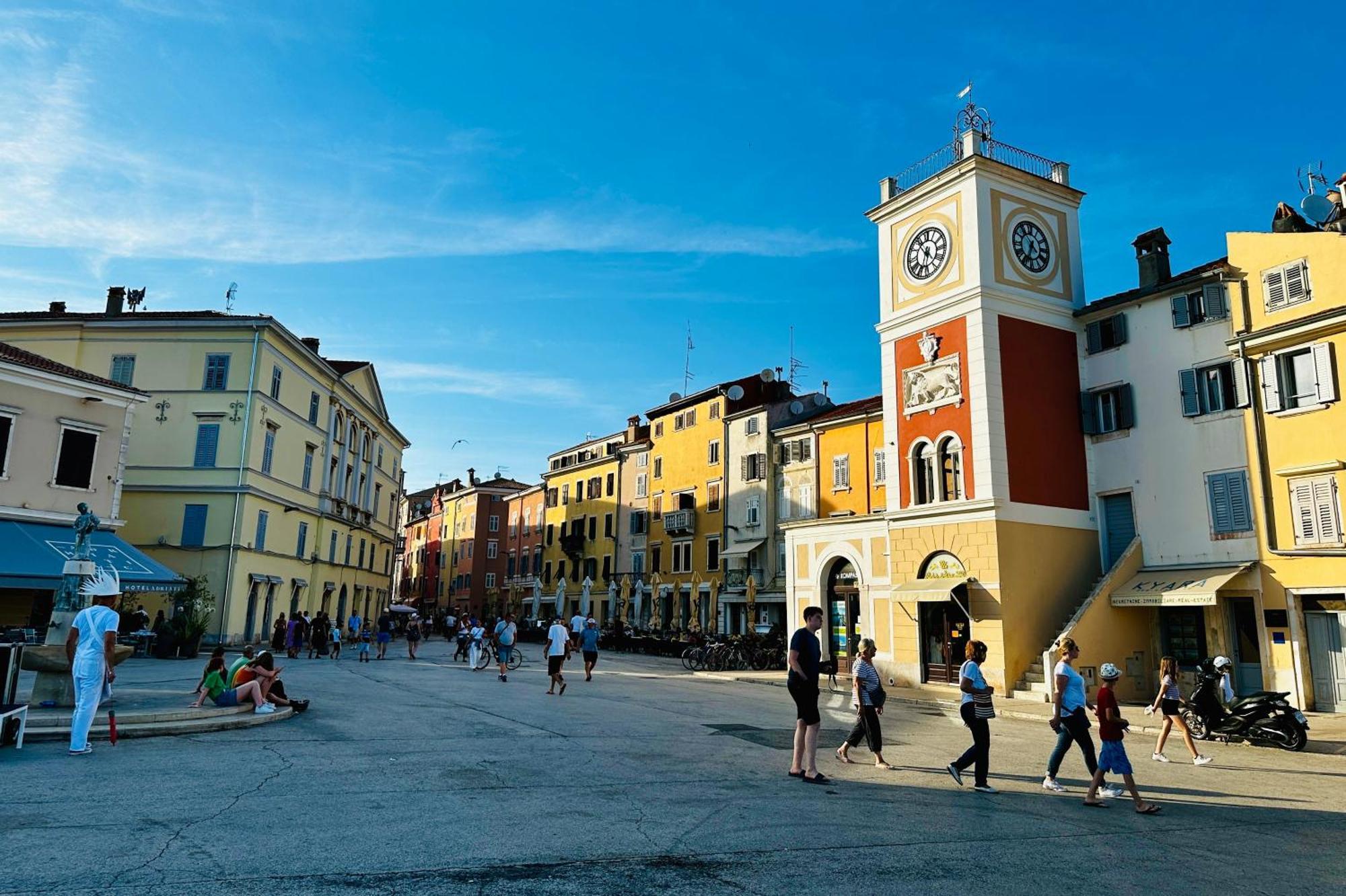 Studios Notte Sul Porto Rovinj Exterior photo